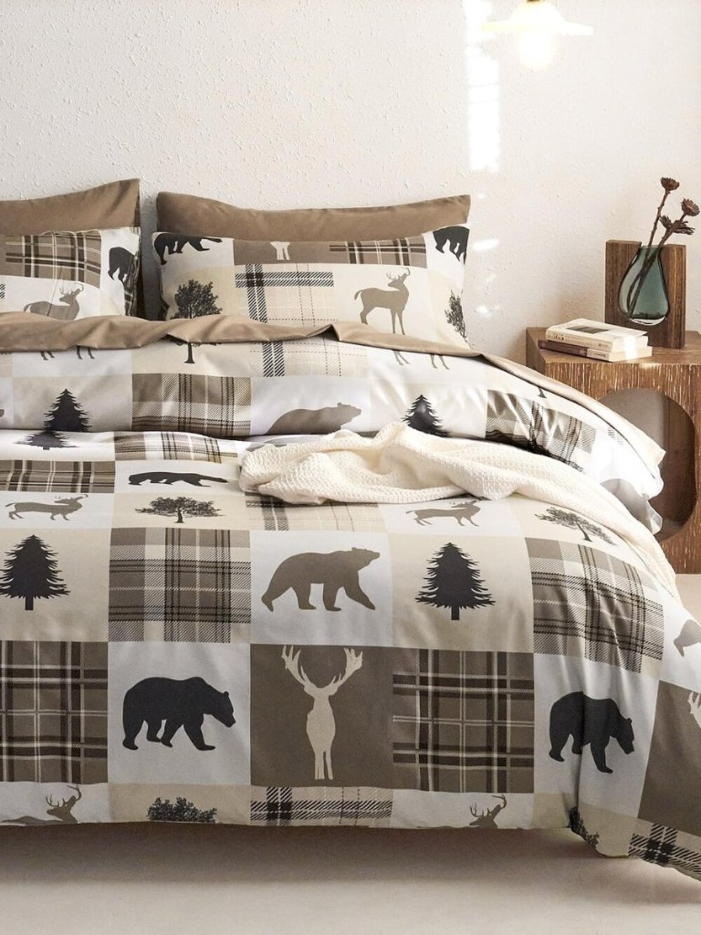 Rustic Duvet Cover Set, Cabin Christmas Lodge Western Country Bear Deer Holiday